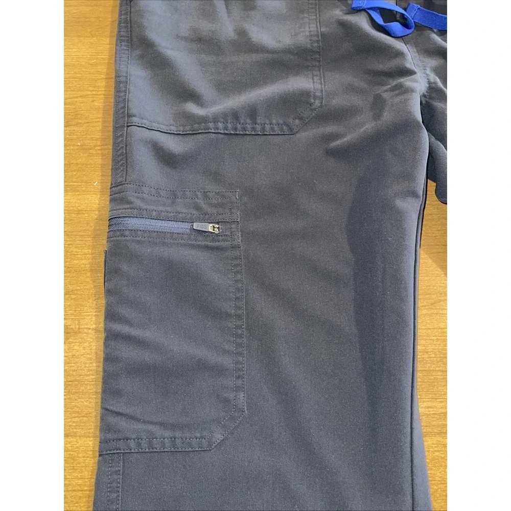 Figs Scrubs Cairo Cargo Men Large Tall Gray Nine Pocket Night Sky Nurse TM3001T